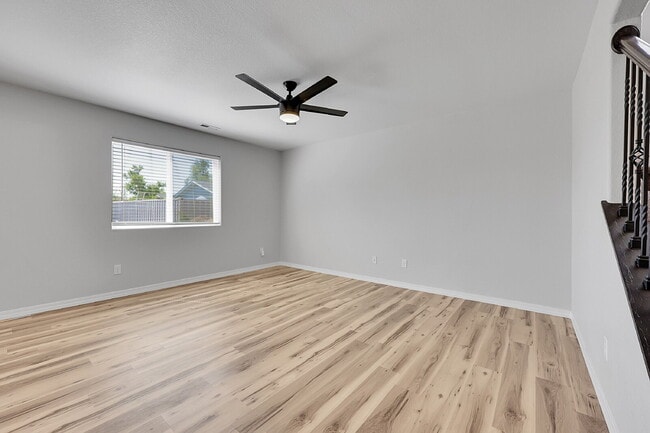 Building Photo - $2,595.00, 3 beds, 2.5 bath, Single Family...