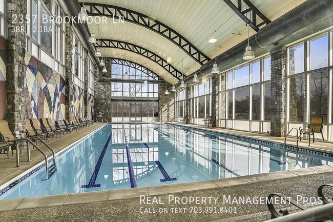 Building Photo - 2357 Brookmoor Ln