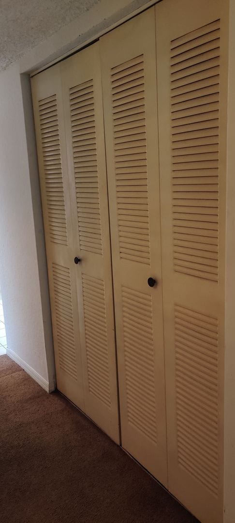 Building Photo - Venetian place two bedroom Condo