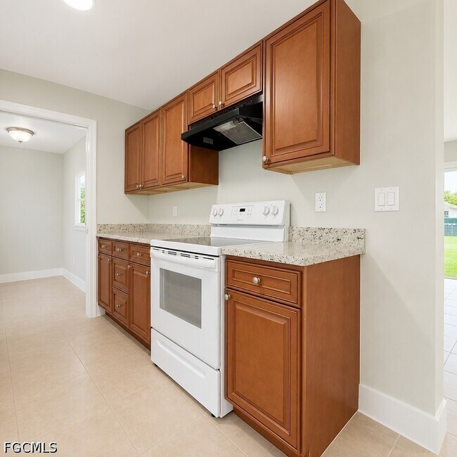 Building Photo - 3982 Wheaton Ct