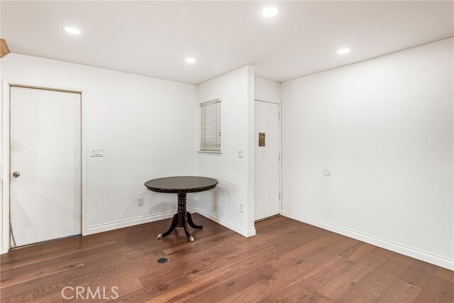 Building Photo - 1457 Paloma Ave