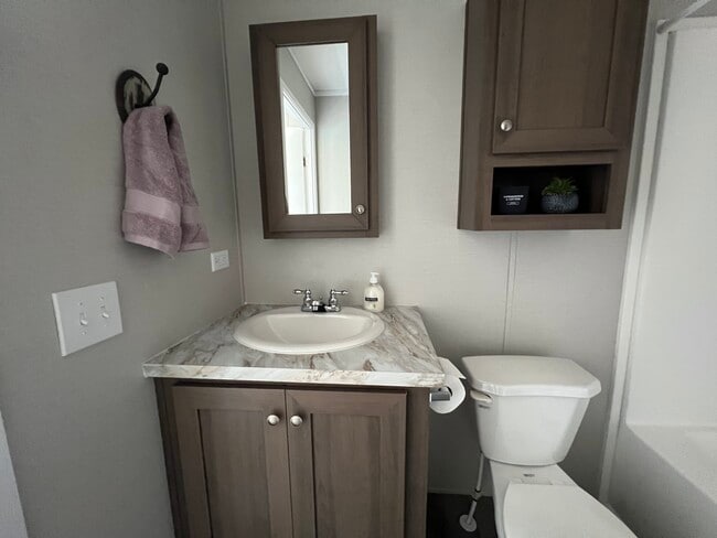 Building Photo - 5204 Champagne Dr