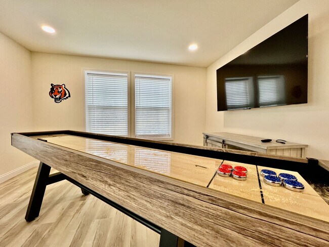 Building Photo - Beautiful NEW Ranch Home with a large deck & games