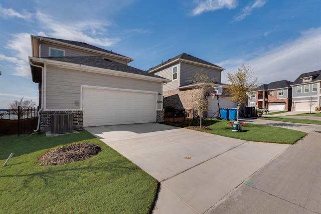 Building Photo - 7005 Sunset Blvd