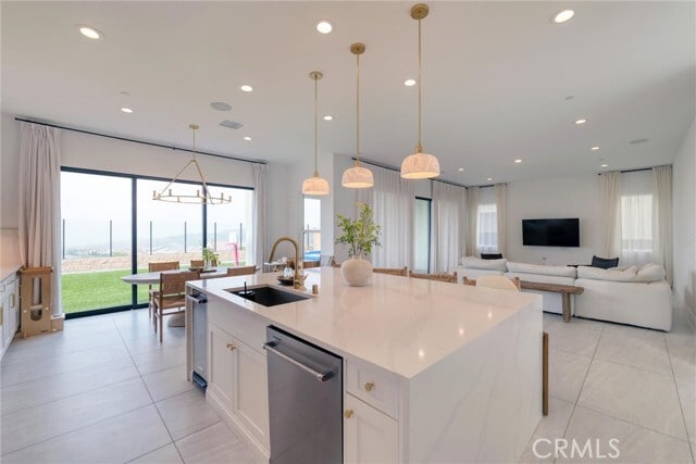 Building Photo - 20644 Deer Grass Ct