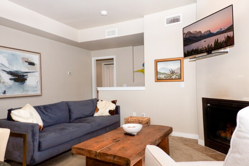 Building Photo - 6008 St Moritz Dr