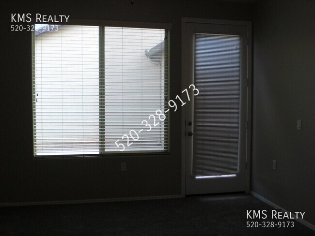 Building Photo - 14013 E Voss St