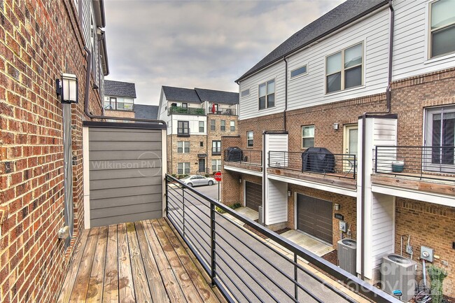 Building Photo - 13047 Tinton Ave