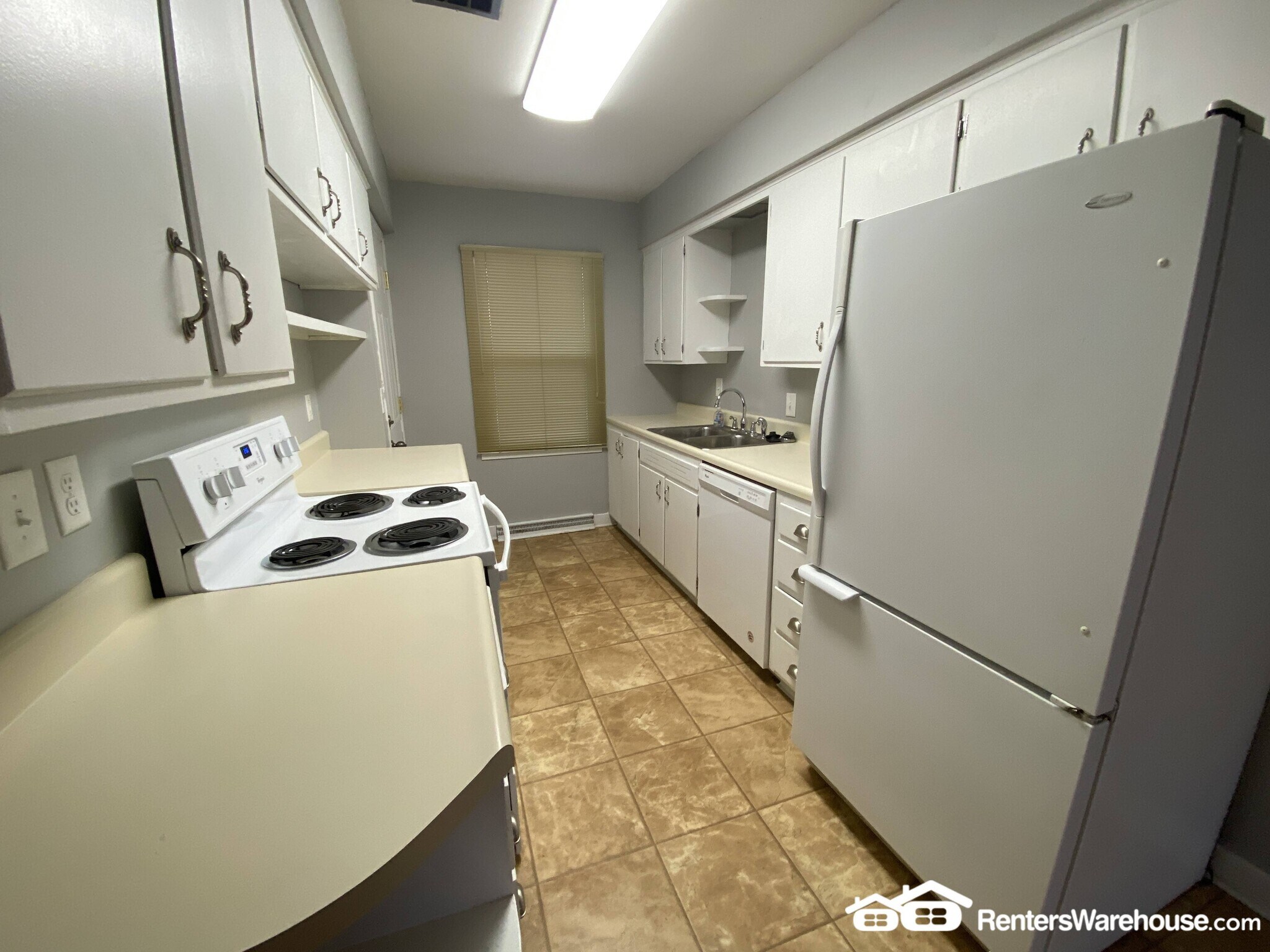 Building Photo - 1417 Cummins Pkwy