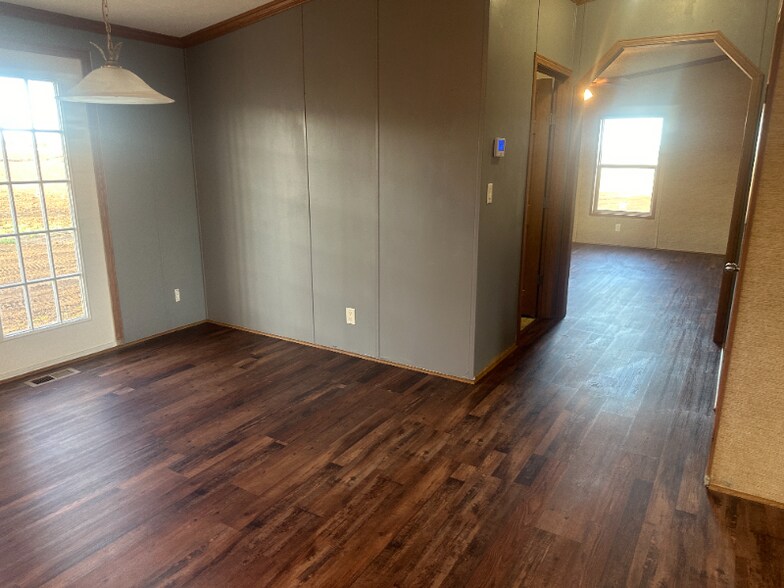 Building Photo - 3805 Rock Creek Terrace