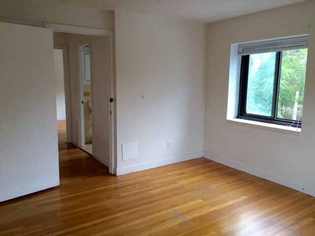 Building Photo - 36 Dighton St