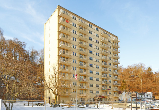 Primary Photo - Eleanor Roosevelt Apartments