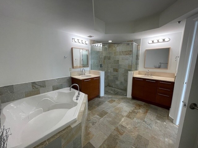 Building Photo - 2681 N Flamingo Rd
