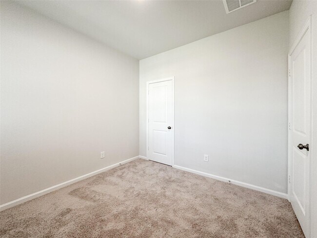 Building Photo - 52 Valiant Ridge Trail