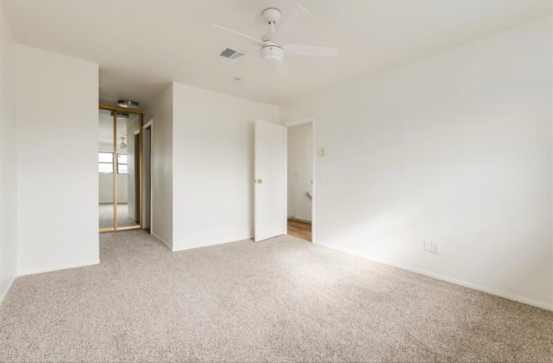 Building Photo - 2827 Indian Creek Blvd