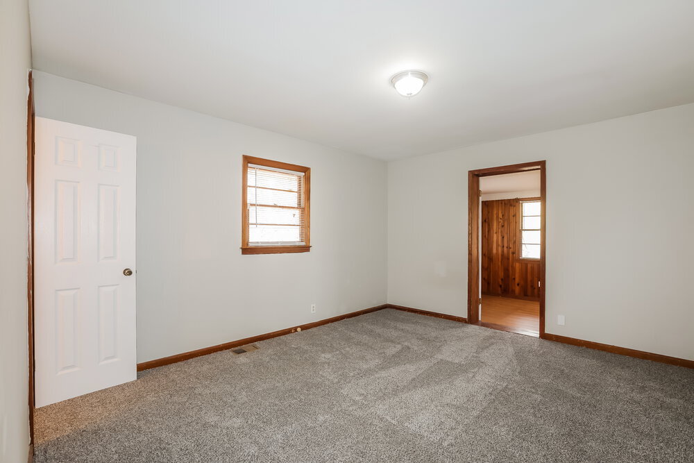 Building Photo - 2147 Camp Cir SW