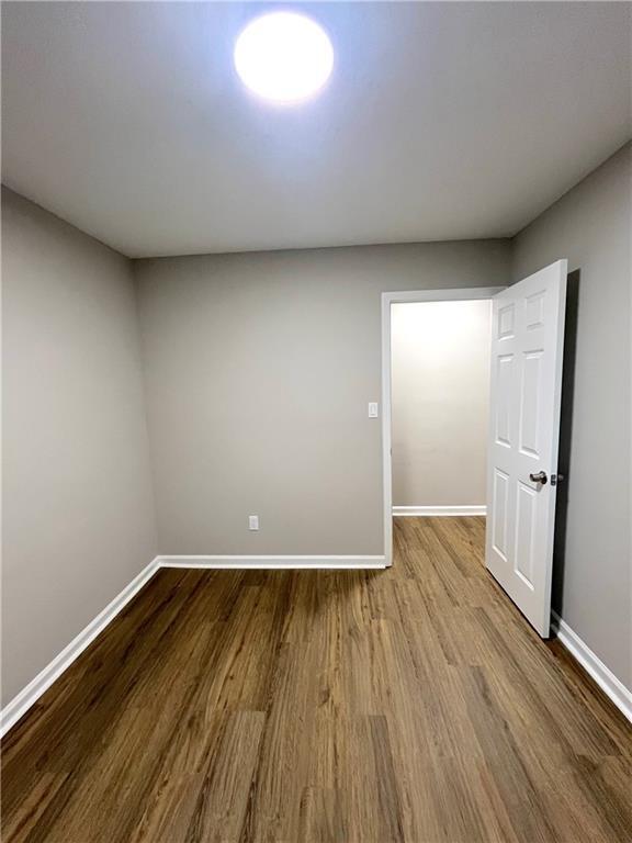 Building Photo - 5843 Summerglen Ln