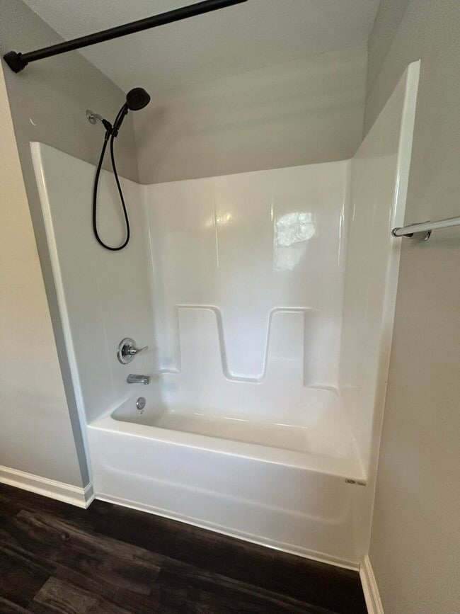 Building Photo - 610 Constitution Dr