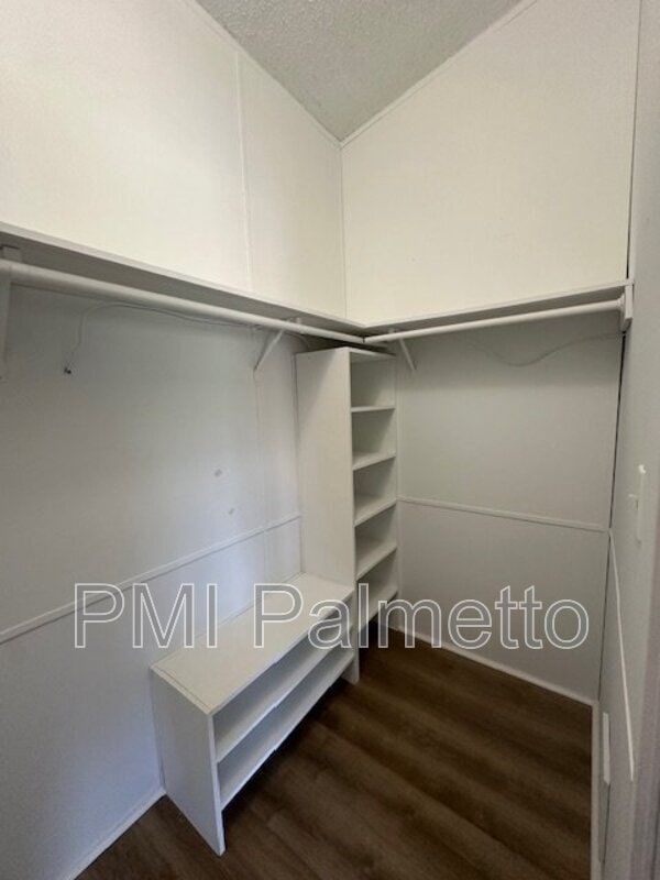 Building Photo - 760 Murray Lindler Rd