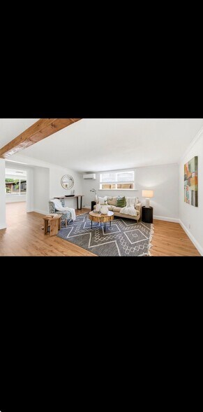 Building Photo - 1212 Buccaneer Dr