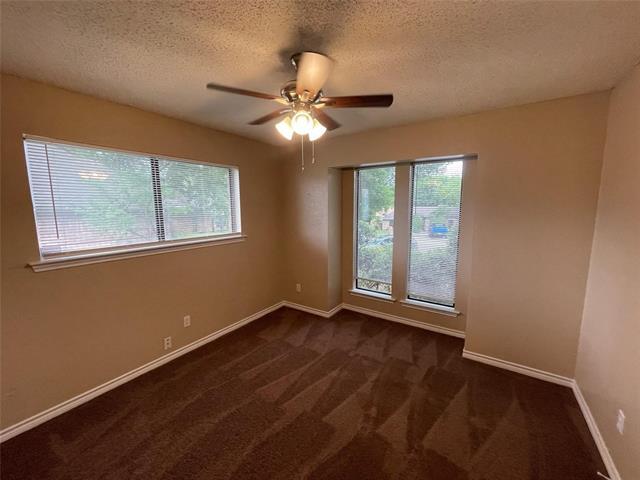 Building Photo - 407 Hillcroft Cir