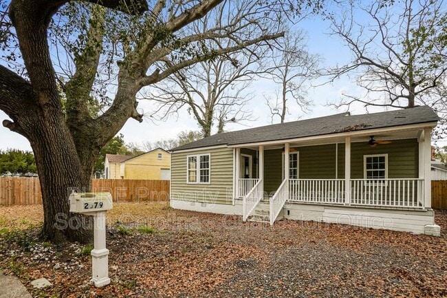 Building Photo - 2679 Oregon Ave