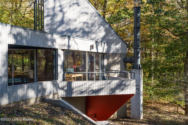 Building Photo - 6 Glen Arden Rd