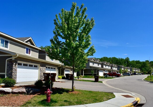 Building Photo - Creeks Run Phase I