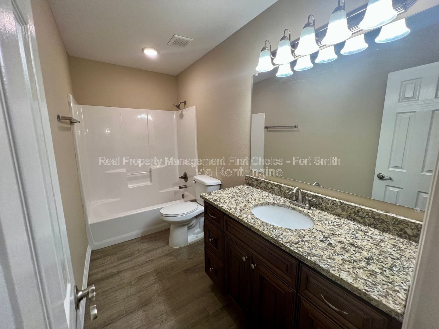 Building Photo - 9921 Landry Dr