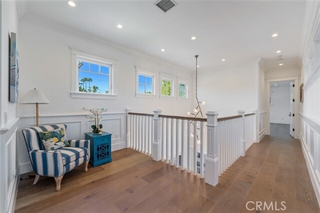 Building Photo - 20701 Dumont St