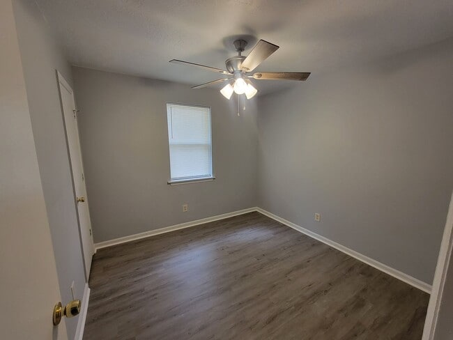 Building Photo - Evanston - Columbia County