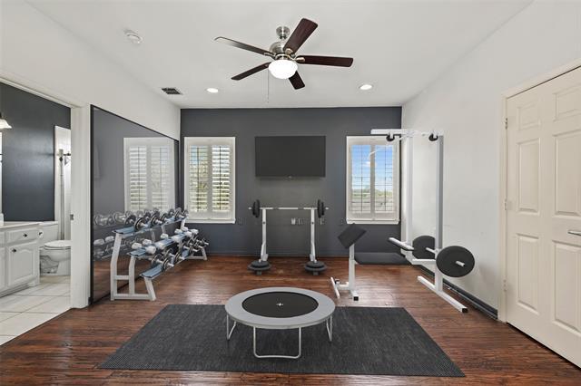 Building Photo - 11911 Edgestone Rd