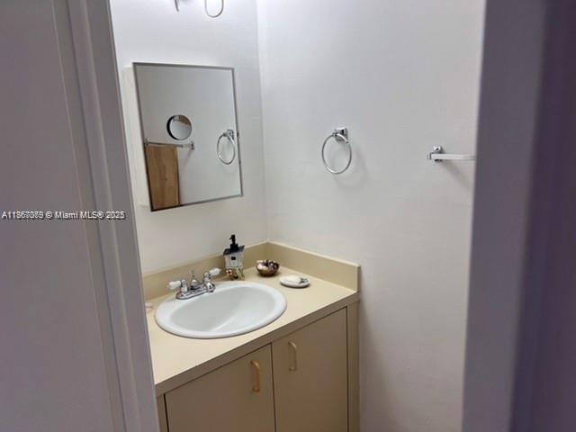 Building Photo - 8270 SW 149th Ct