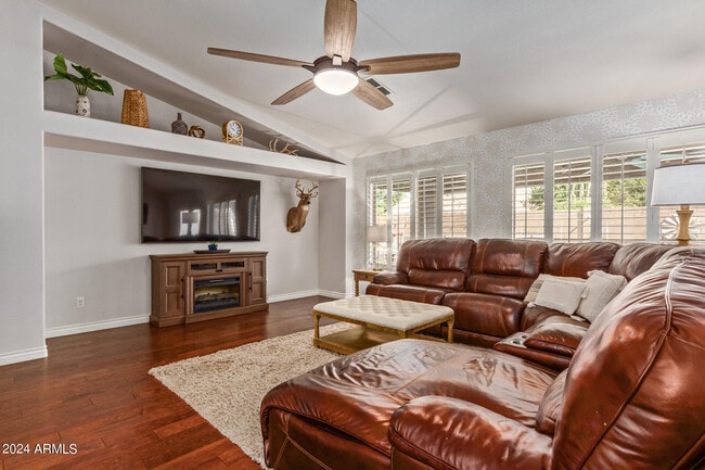 Building Photo - 8616 E Ocaso Ave