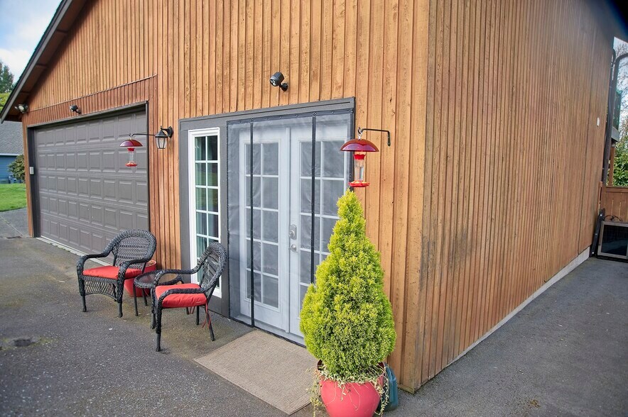 Building Photo - 11802 74th Ave E