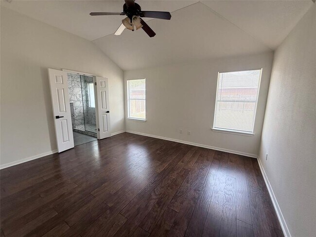 Building Photo - 428 River Crossing Trail