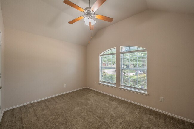 Building Photo - excellent single story home in Willow Park