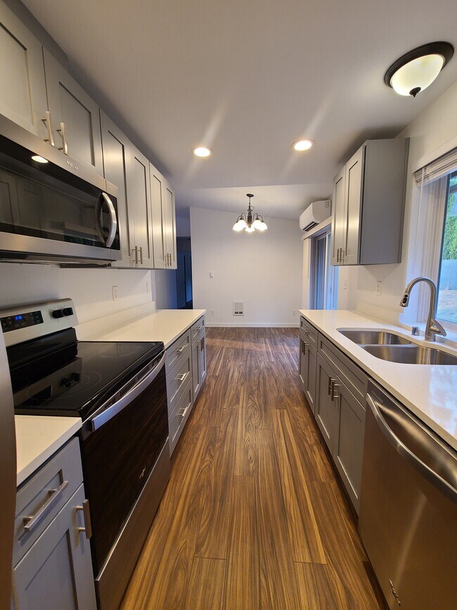 Building Photo - 24603 104th Avenue Ct E