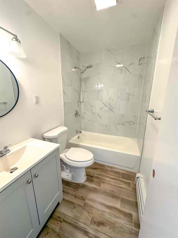 Building Photo - 119 Melrose Ave