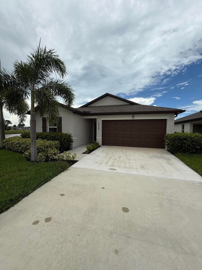 Building Photo - 5226 Armina Pl