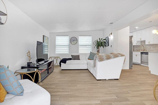 Building Photo - 2007 Northridge Rd