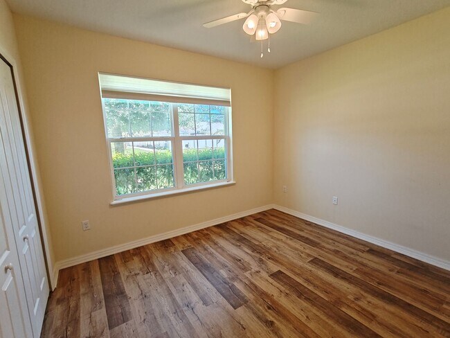 Building Photo - Charming & Modern 3-Bedroom Home with Brig...