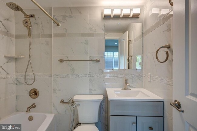 Building Photo - 7827 Crystal Brook Way