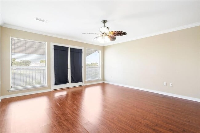 Building Photo - 1784 Marina Dr