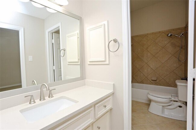 Building Photo - 26634 Godfrey Cove Ct