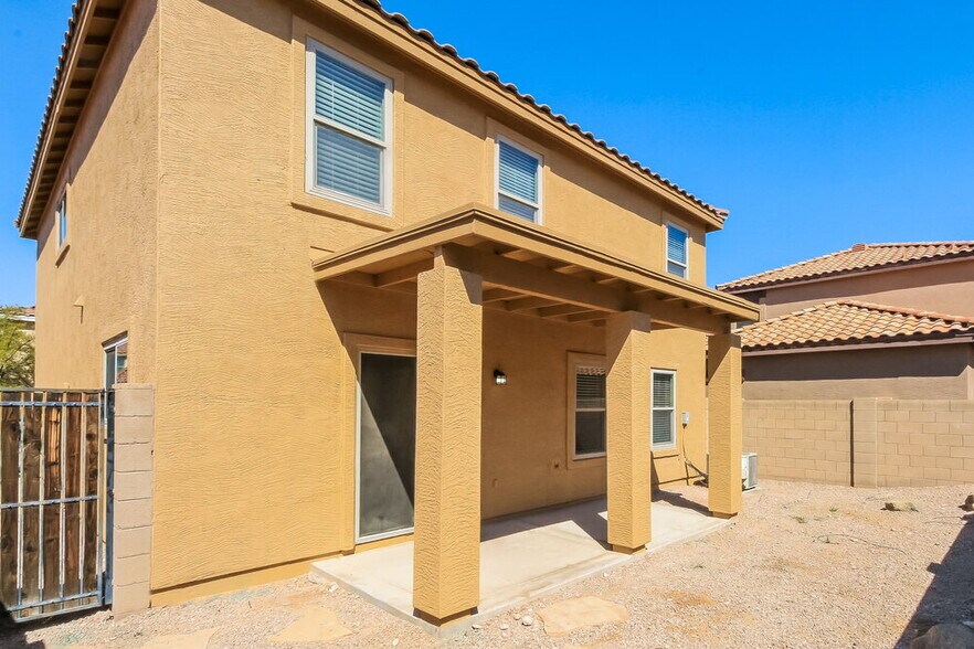 Building Photo - 3453 S Chaparral Rd