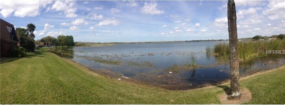 Building Photo - 1836 N Crystal Lake Dr