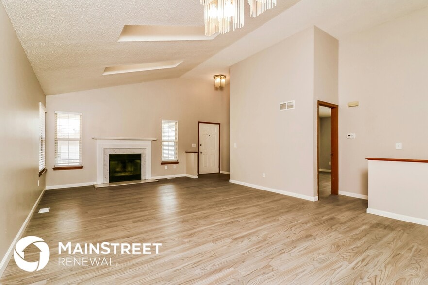 Building Photo - 3039 Plum Creek Dr
