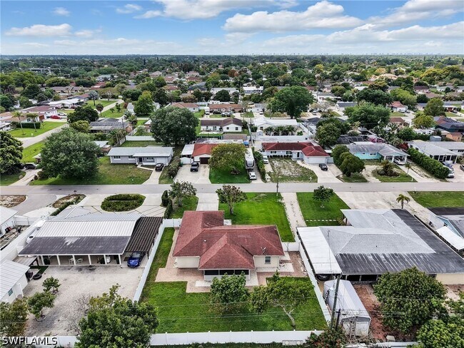 Building Photo - 2200 45th Terrace SW