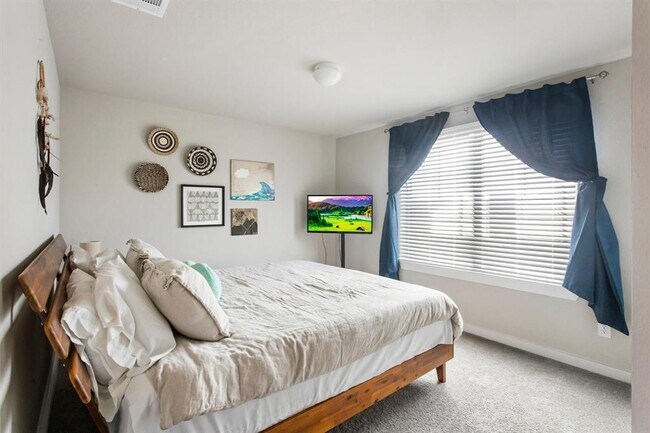 Building Photo - 283 Fieldwood Dr